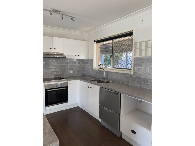 111 Cleary Street, Warwick QLD 4370