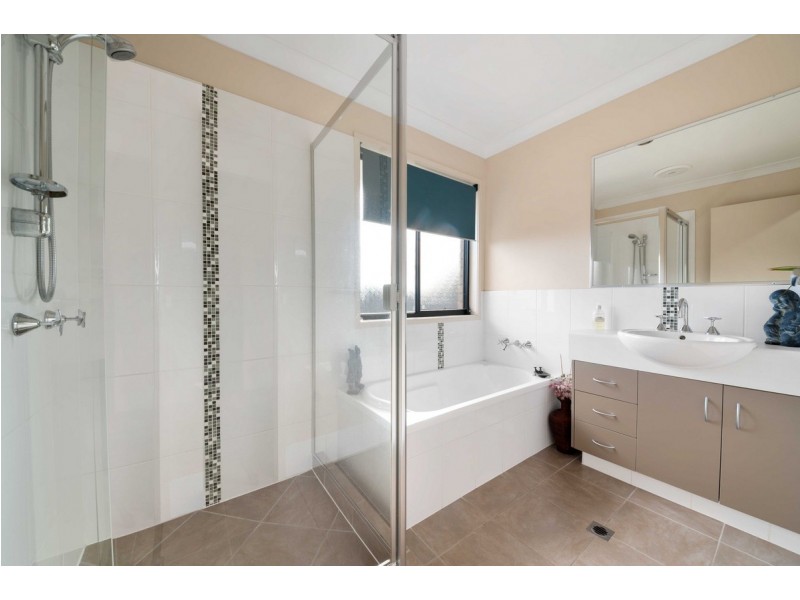 7 Natalia Court, Warwick QLD 4370