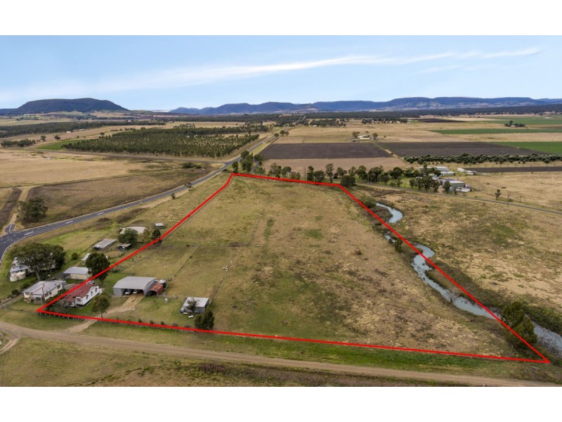 13 Swan Creek Hall Road, Warwick QLD 4370