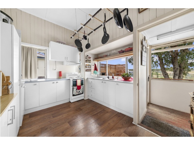 13 Swan Creek Hall Road, Warwick QLD 4370