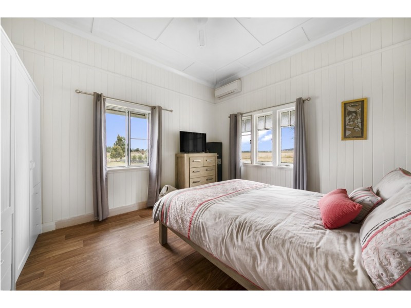 13 Swan Creek Hall Road, Warwick QLD 4370