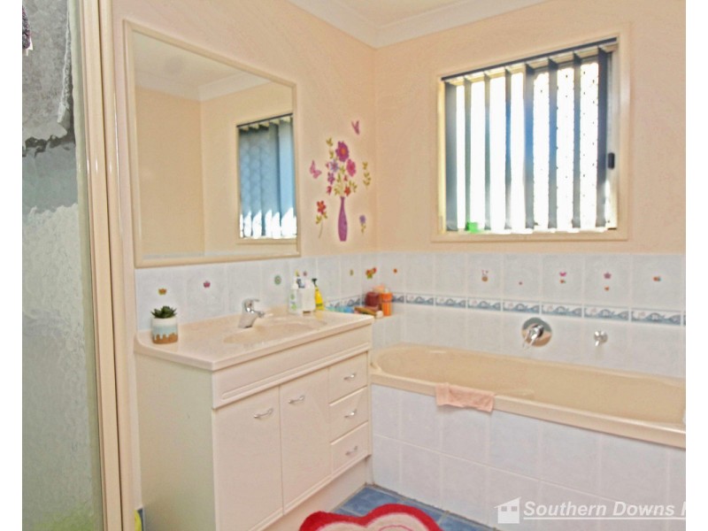 48 Rosenthal Road, Rosenthal Heights QLD 4370