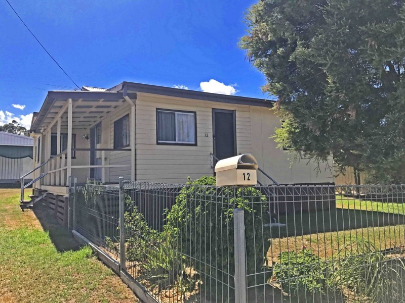 12 Yangan Road, Warwick QLD 4370