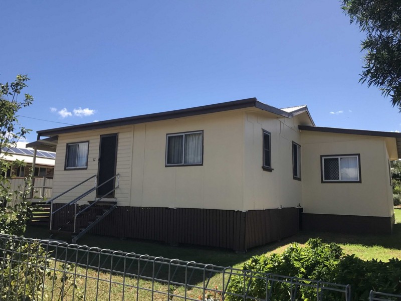 12 Yangan Road, Warwick QLD 4370