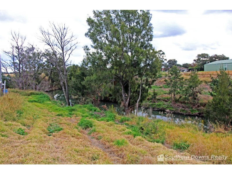 2 & 4 and 2 Azalea Street, Emu Vale QLD 4371