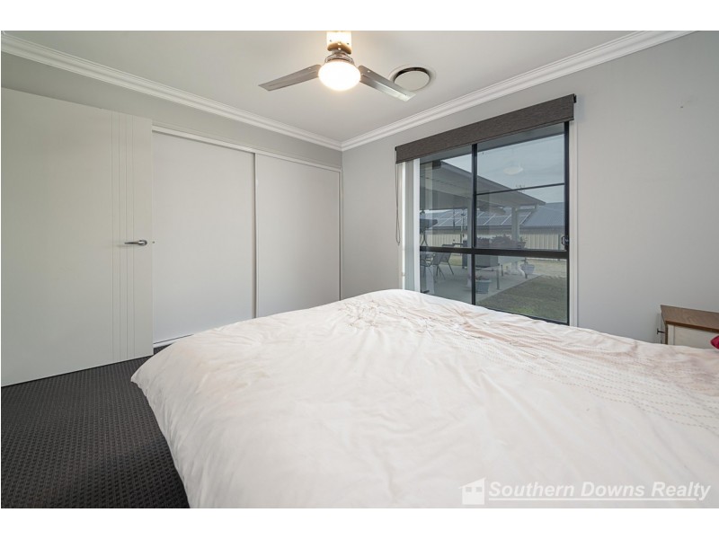 11 Himyar Drive, Warwick QLD 4370