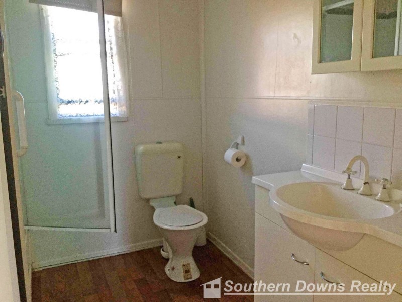 43 Weewondilla Road, Warwick QLD 4370