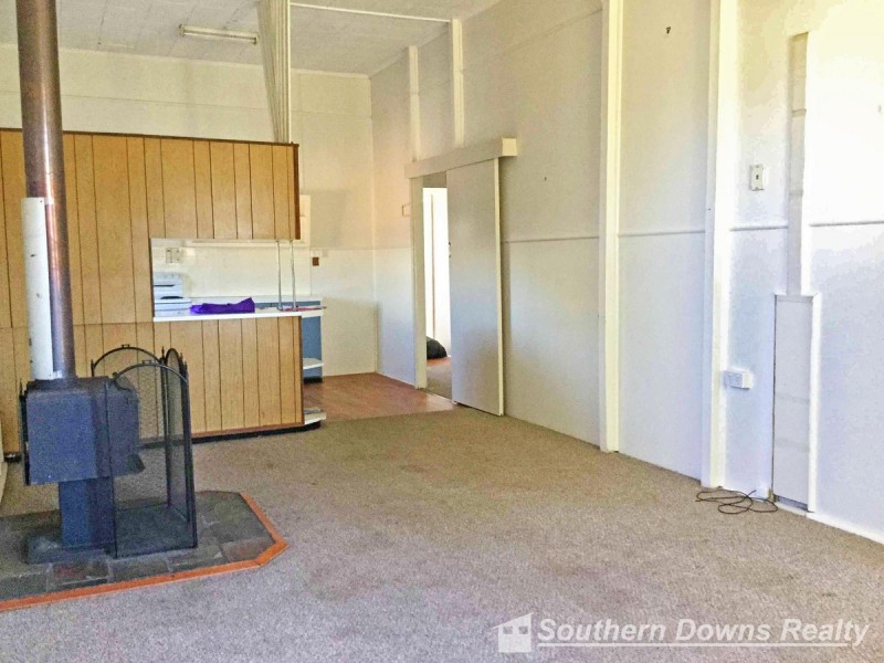 43 Weewondilla Road, Warwick QLD 4370