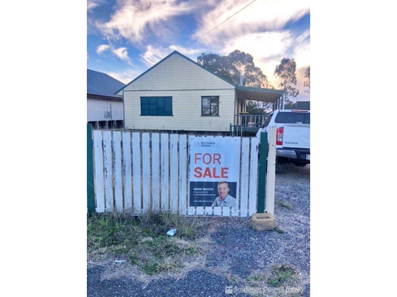 105 Granite Belt Drive, The Summit QLD 4377