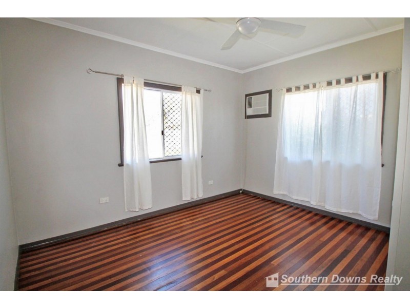 113 Pratten Street, Warwick QLD 4370