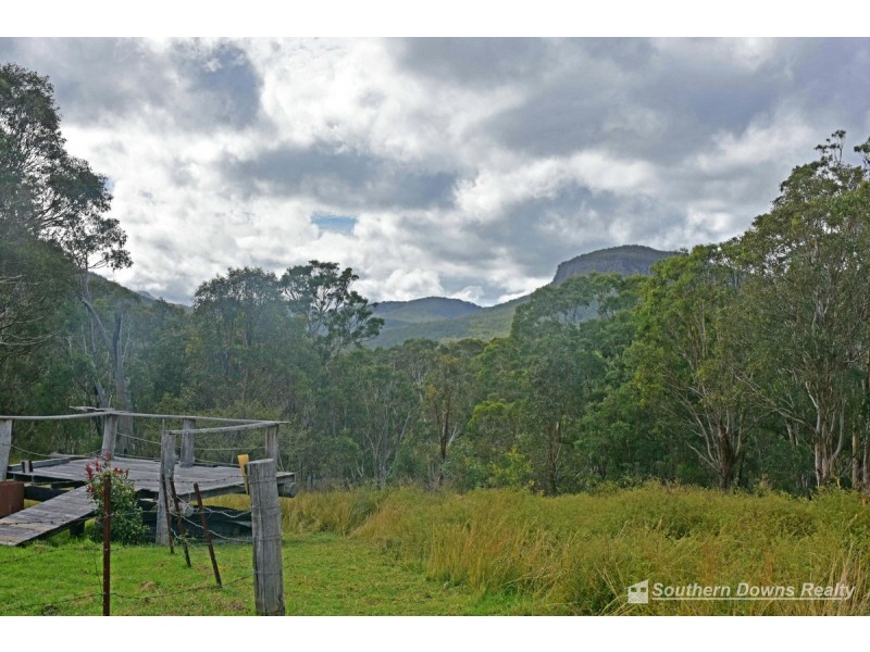 1498 Emu Creek Road, Emu Vale QLD 4371