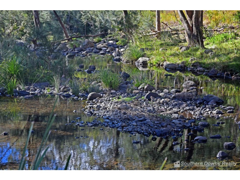 1498 Emu Creek Road, Emu Vale QLD 4371