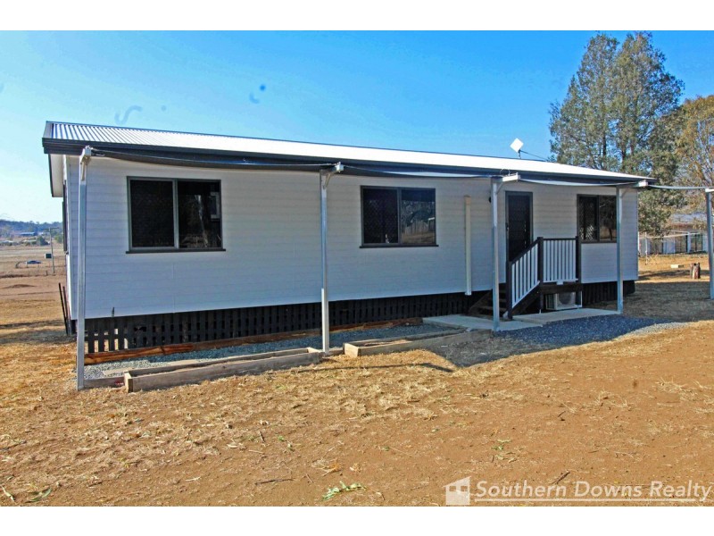 37 Taylor Street, Maryvale QLD 4370