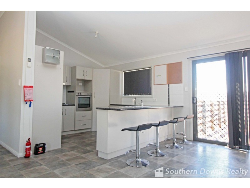 37 Taylor Street, Maryvale QLD 4370