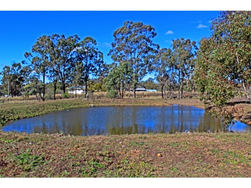 11 Smelter Road, Rosenthal Heights QLD 4370