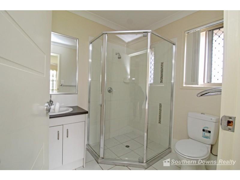 7 Rose Bud Court, Warwick QLD 4370