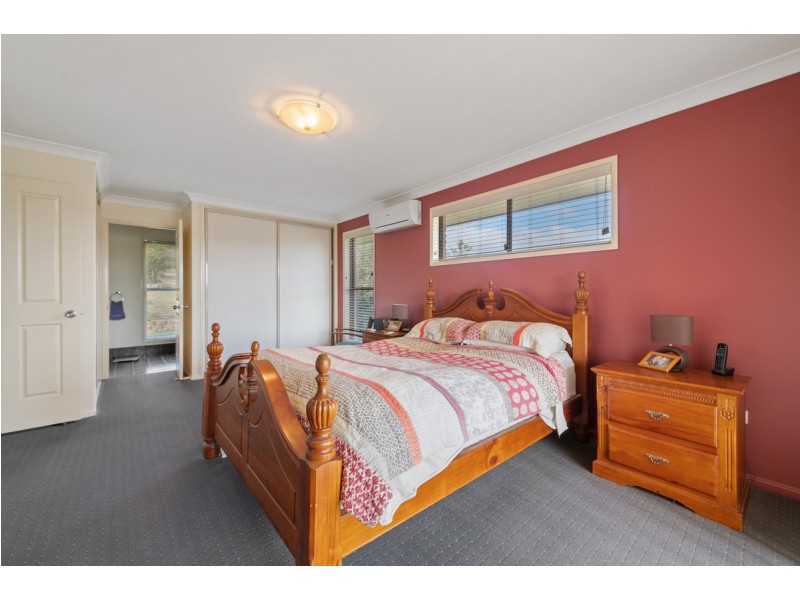 211 Homestead Road, Rosenthal Heights QLD 4370