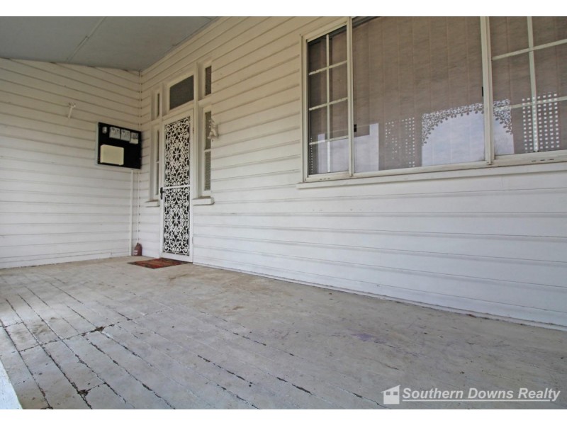 33 Canning Street, Warwick QLD 4370