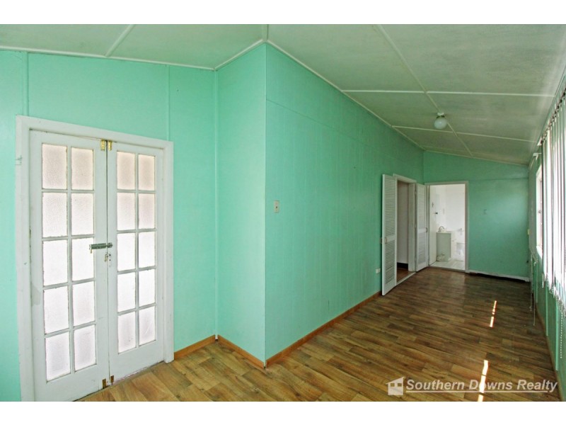 33 Canning Street, Warwick QLD 4370