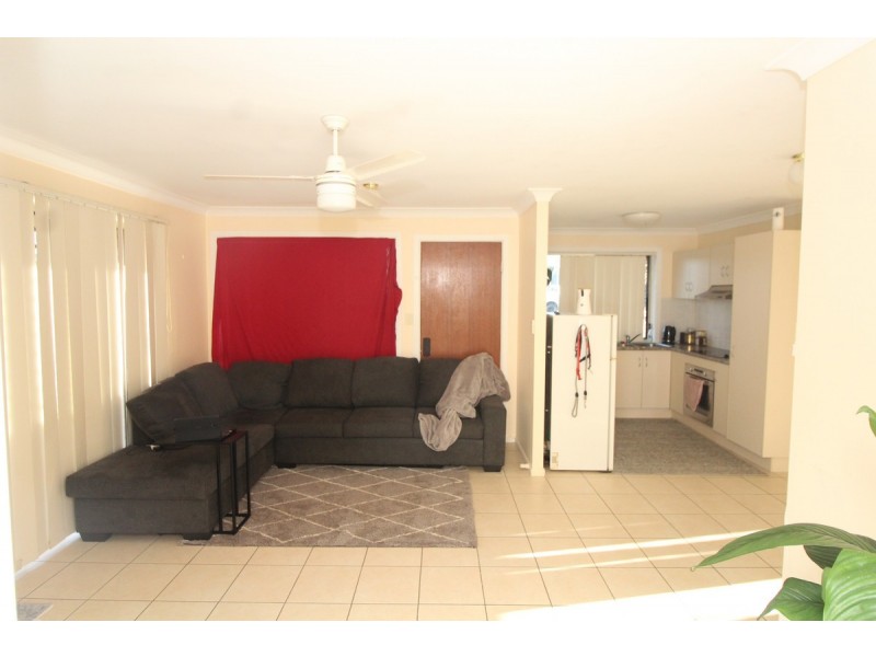 2/3 Hans Borgar Court, Warwick QLD 4370