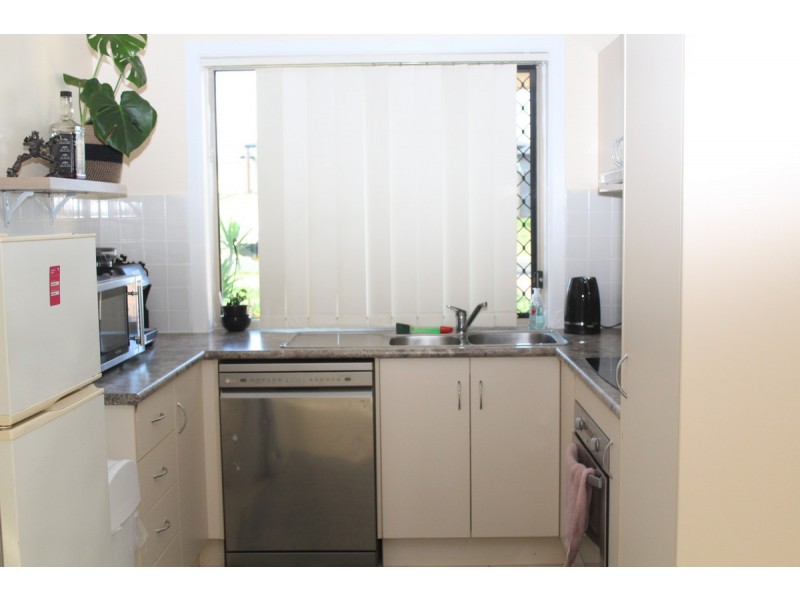 2/3 Hans Borgar Court, Warwick QLD 4370