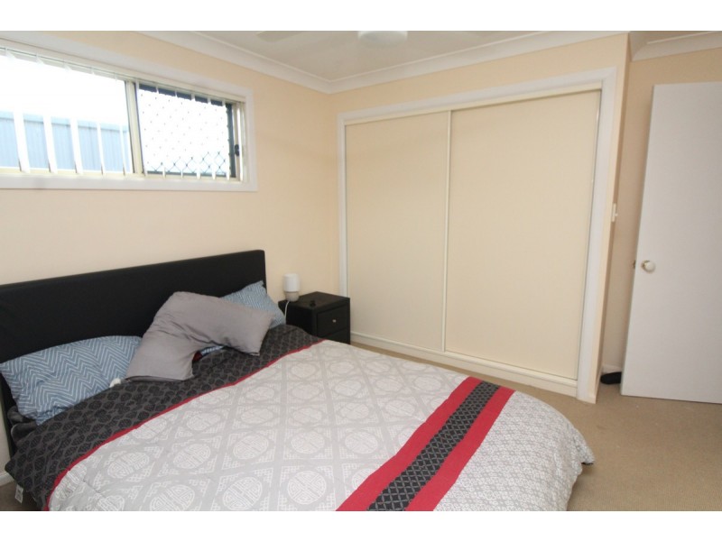 2/3 Hans Borgar Court, Warwick QLD 4370