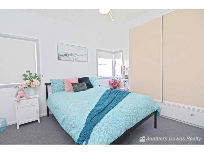 55 Sparksman Road, Mount Marshall QLD 4362