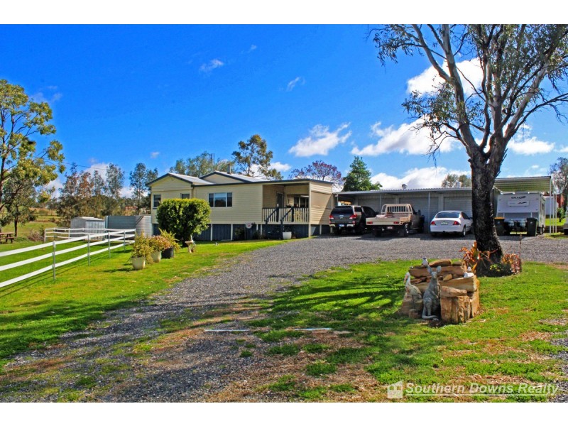 55 Sparksman Road, Mount Marshall QLD 4362