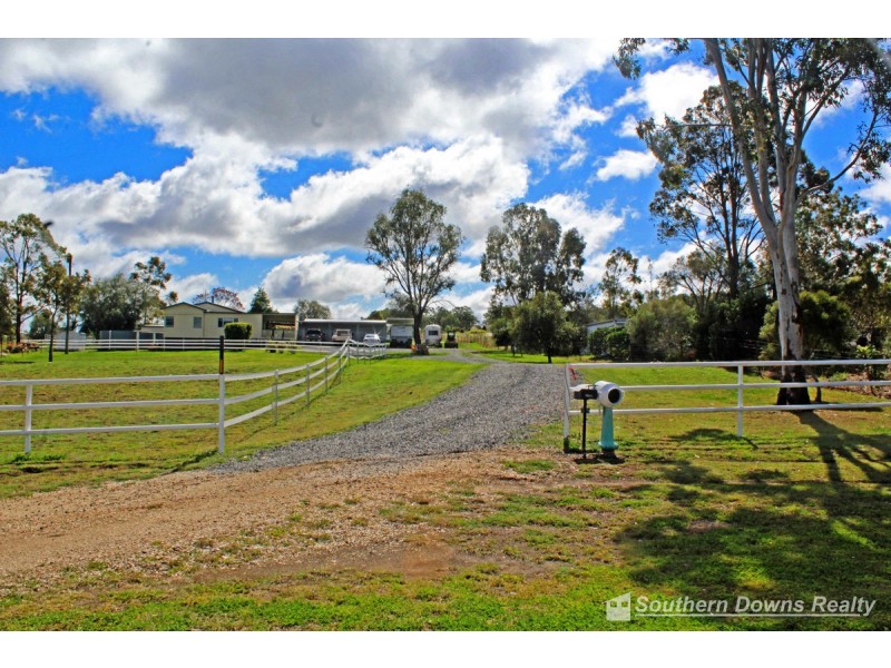 55 Sparksman Road, Mount Marshall QLD 4362