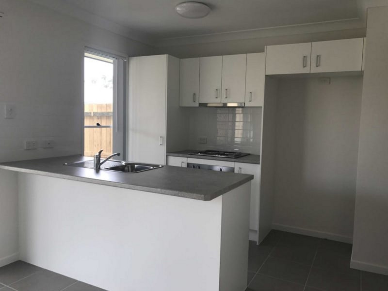 2/51 Maynes Street, Warwick QLD 4370