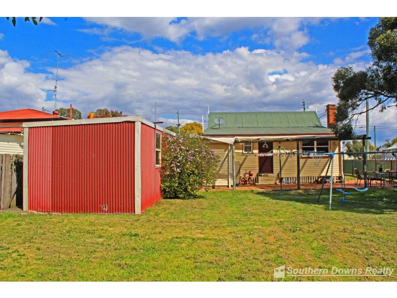 116 Percy Street, Warwick QLD 4370