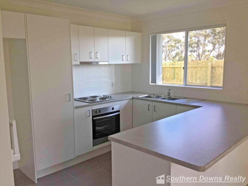 2 Tanna Drive, Rosenthal Heights QLD 4370