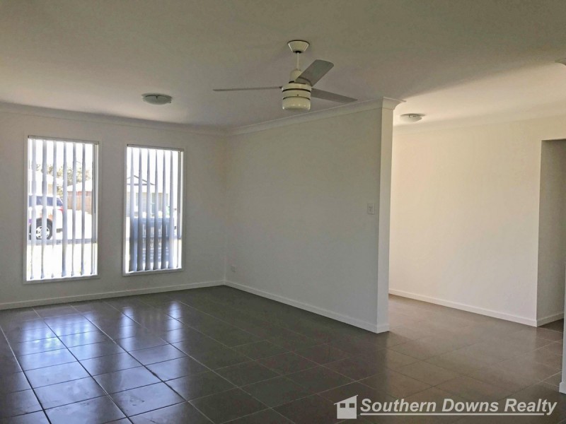 2 Tanna Drive, Rosenthal Heights QLD 4370