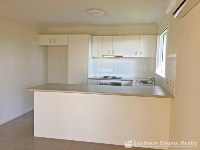 2 Tanna Drive, Rosenthal Heights QLD 4370