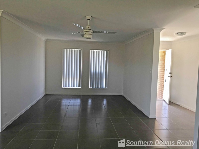 2 Tanna Drive, Rosenthal Heights QLD 4370