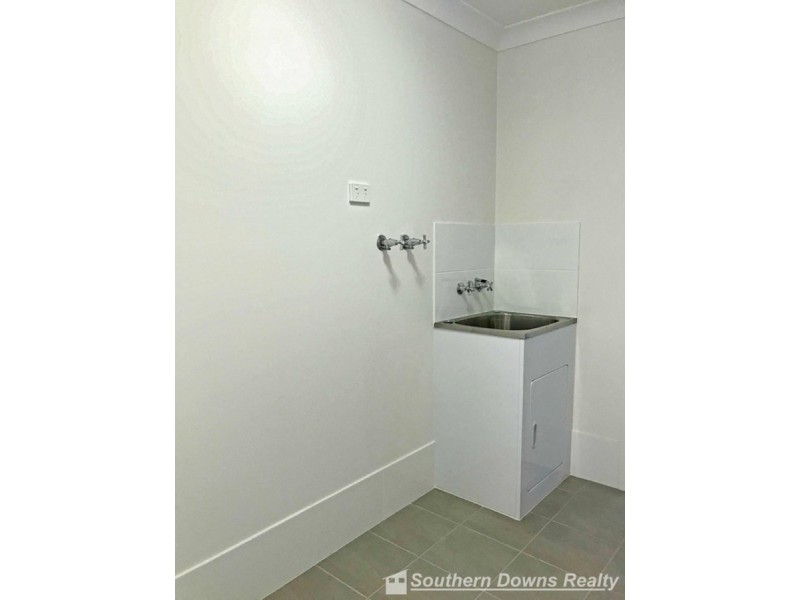 2 Tanna Drive, Rosenthal Heights QLD 4370