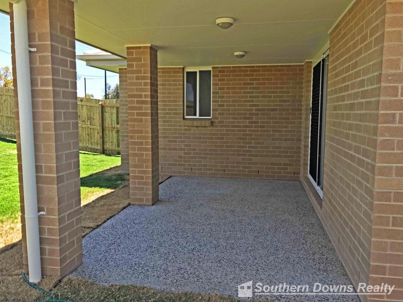 2 Tanna Drive, Rosenthal Heights QLD 4370