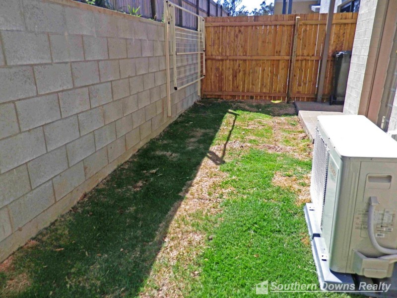 12 Ruston Street, Warwick QLD 4370