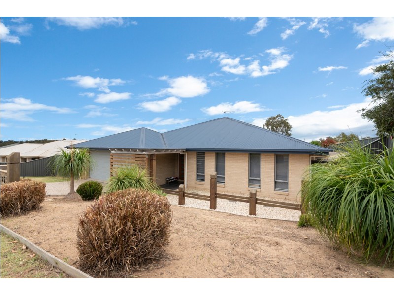 6 Natalia Court, Warwick QLD 4370