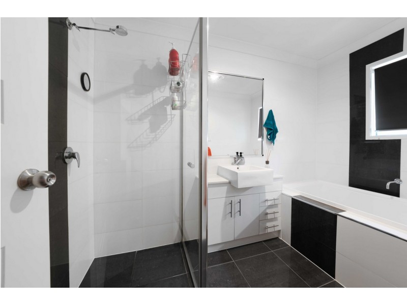 6 Natalia Court, Warwick QLD 4370