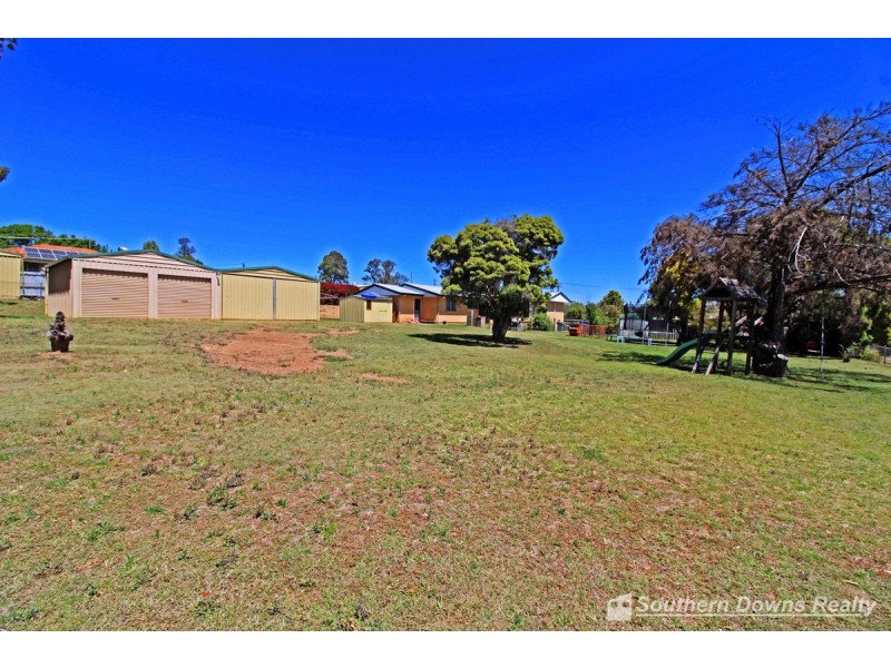 16 Douglas Street, Warwick QLD 4370