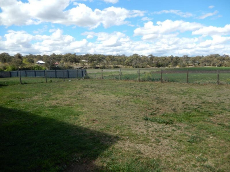 258 East Street, Warwick QLD 4370