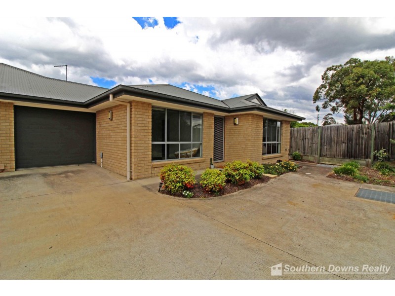 1 & 6/208 Wood Street, Warwick QLD 4370