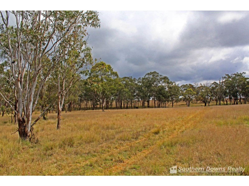 41 Giffords Road, Junabee QLD 4370
