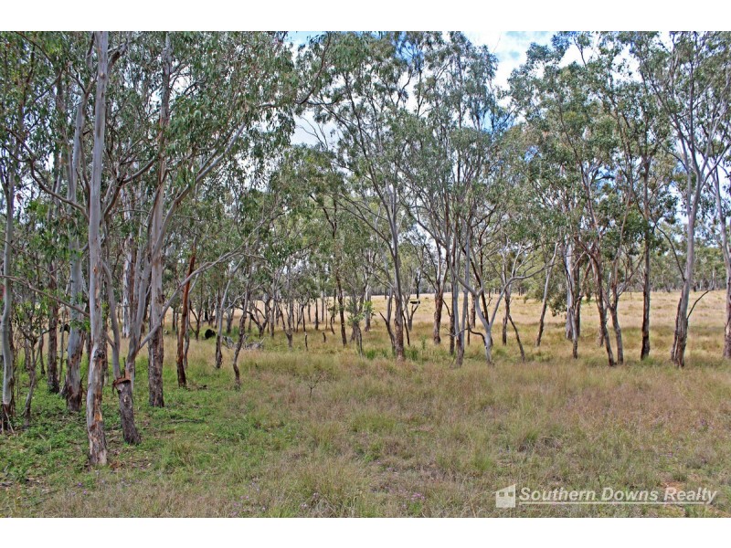 41 Giffords Road, Junabee QLD 4370