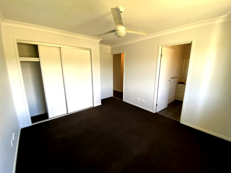 2/15 Junabee Road, Warwick QLD 4370