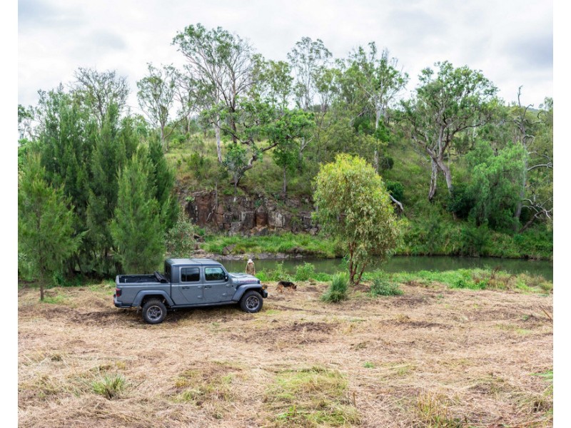 12 Top Swanfels Road, Swanfels QLD 4371