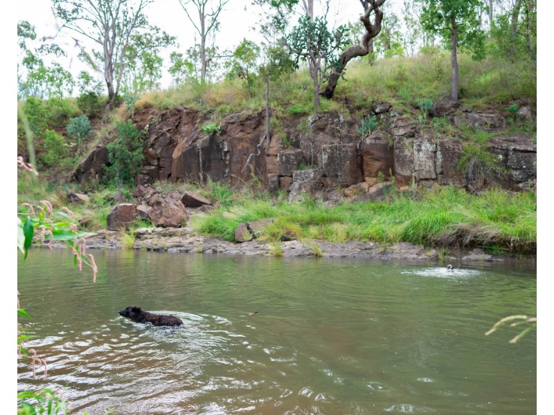 12 Top Swanfels Road, Swanfels QLD 4371