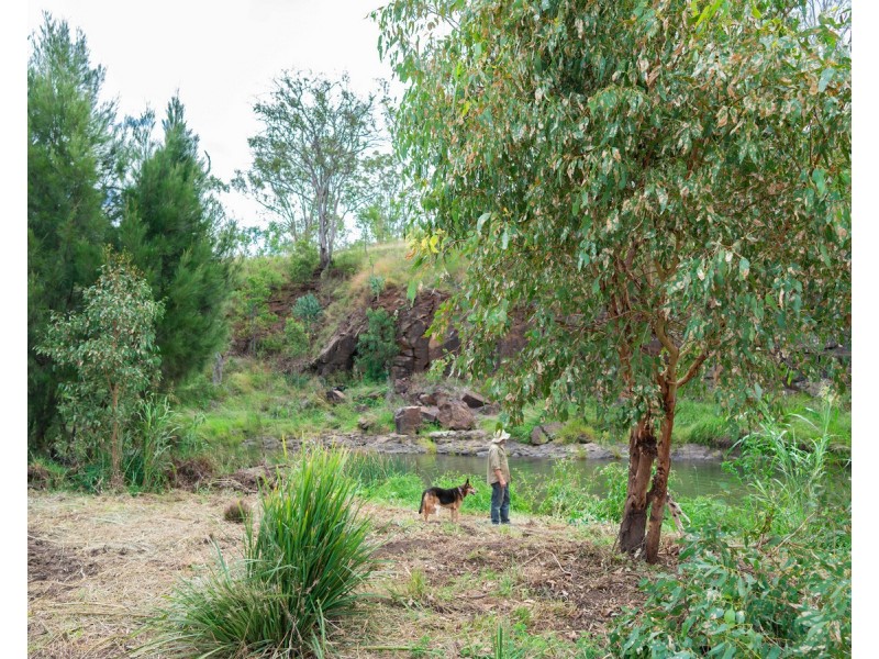 12 Top Swanfels Road, Swanfels QLD 4371