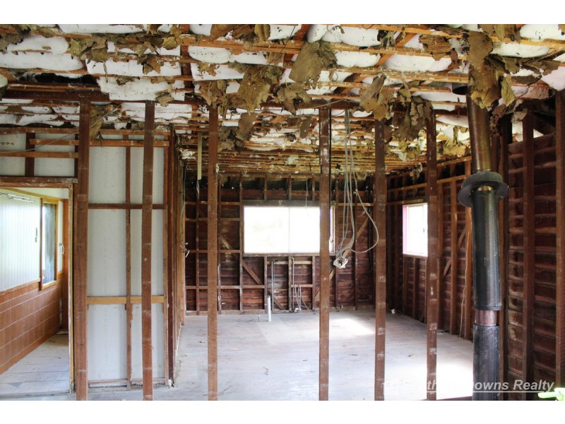 43 King Street, Yangan QLD 4371